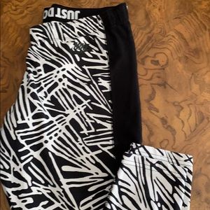 Nike leggings